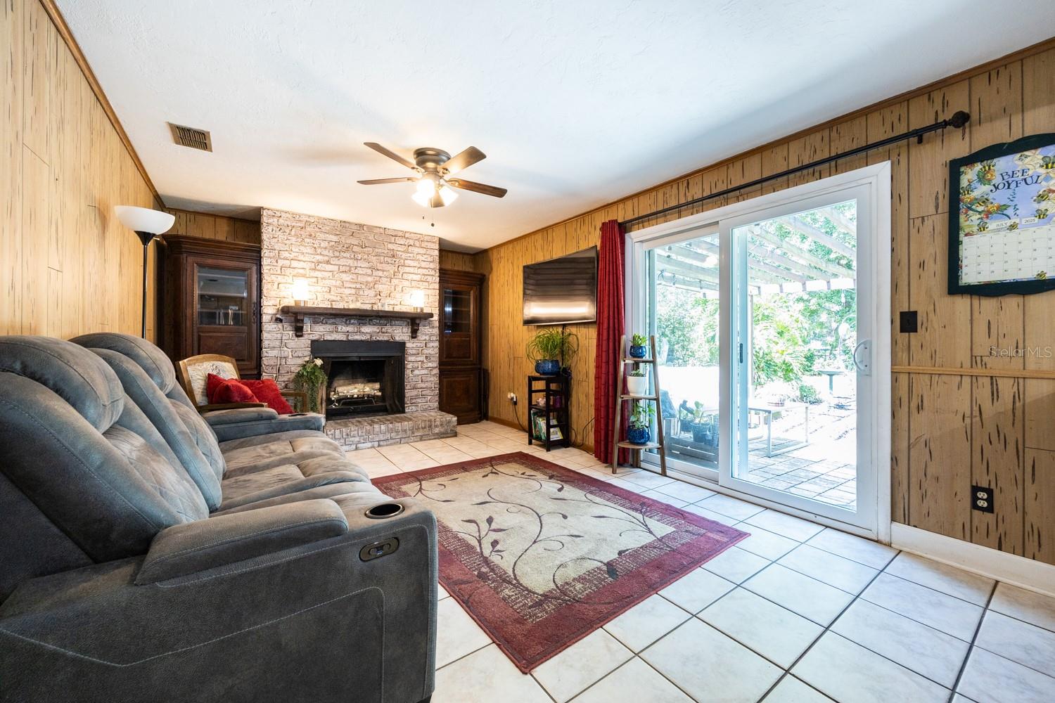 Image 14 of 35 For 5730 28th Terrace