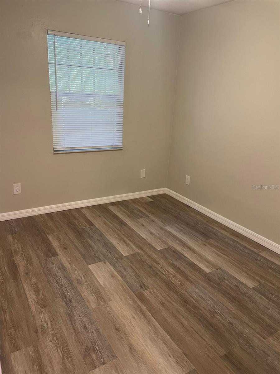 Image 13 of 16 For 1523 7th Street A-5