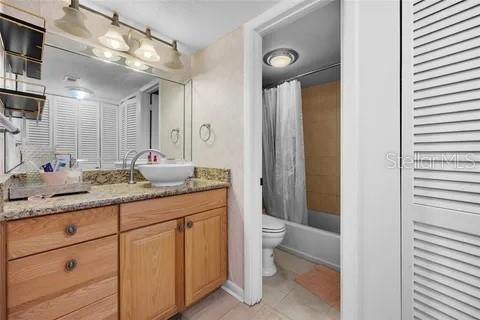 Image 15 of 25 For 2514 14th Drive N-a