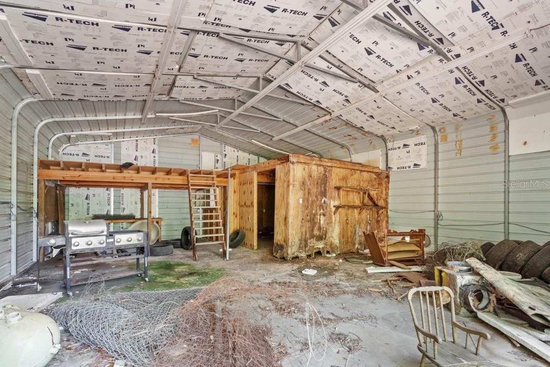 Image 17 of 26 For 8118 County Line Road