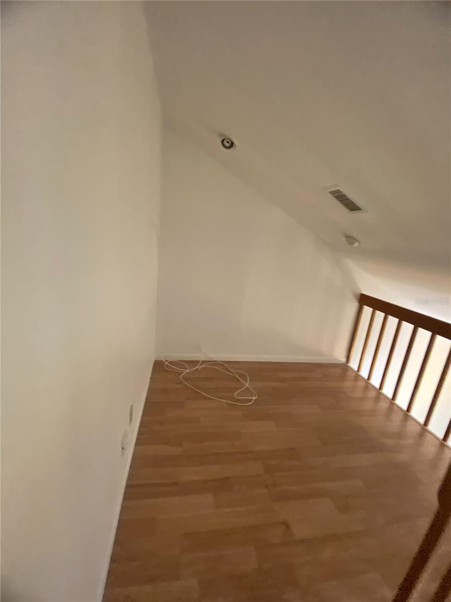 Image 16 of 23 For 4413 67th Terrace