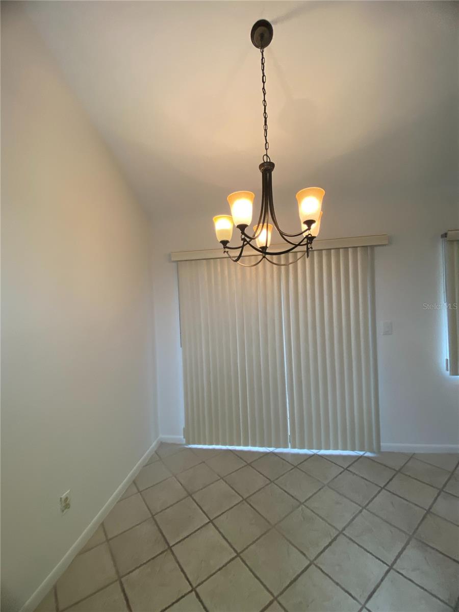 Image 5 of 23 For 4413 67th Terrace