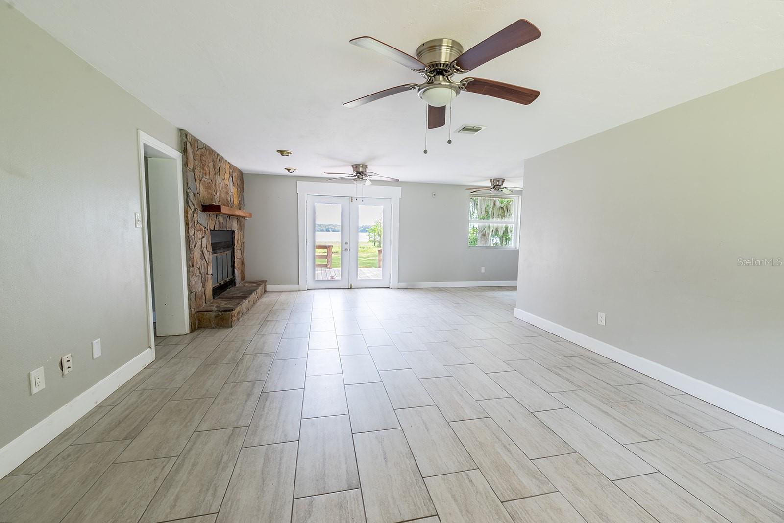 Image 33 of 55 For 16602 124th Avenue
