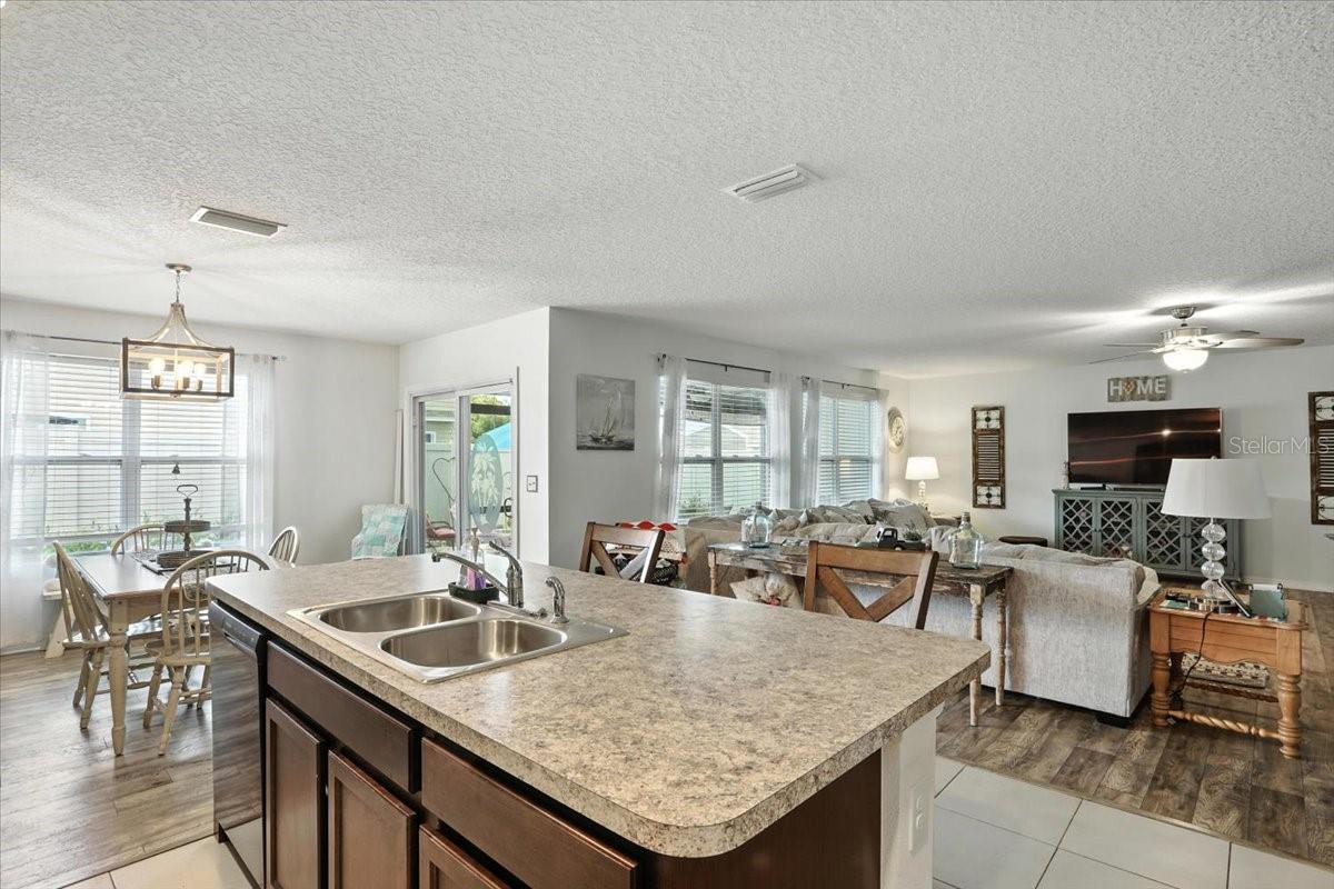 Image 11 of 31 For 19484 228th Drive