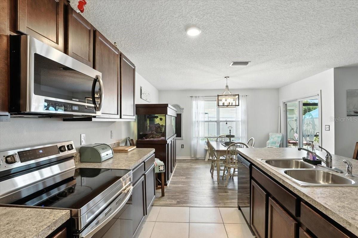 Image 12 of 31 For 19484 228th Drive
