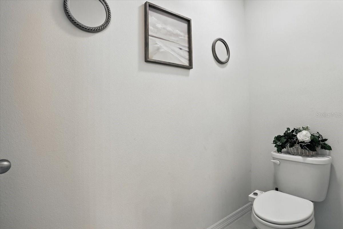 Image 21 of 31 For 19484 228th Drive