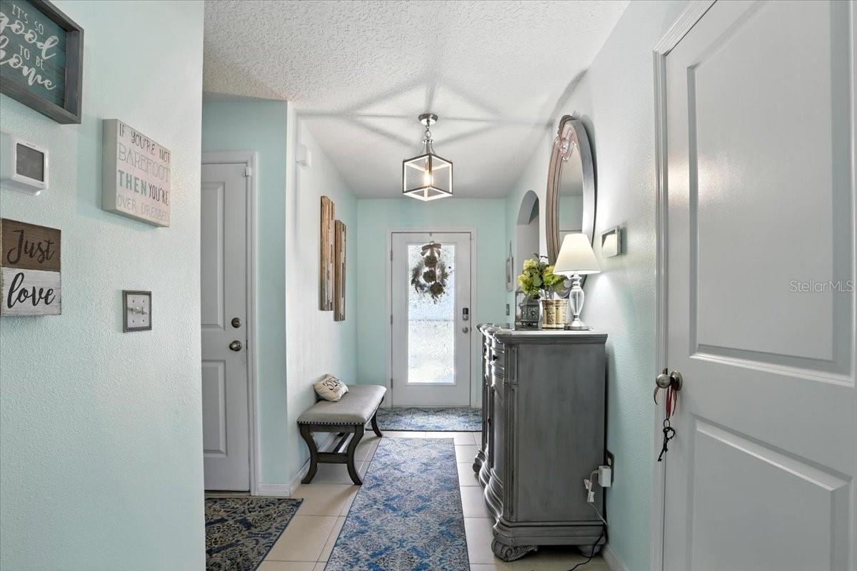 Image 3 of 31 For 19484 228th Drive