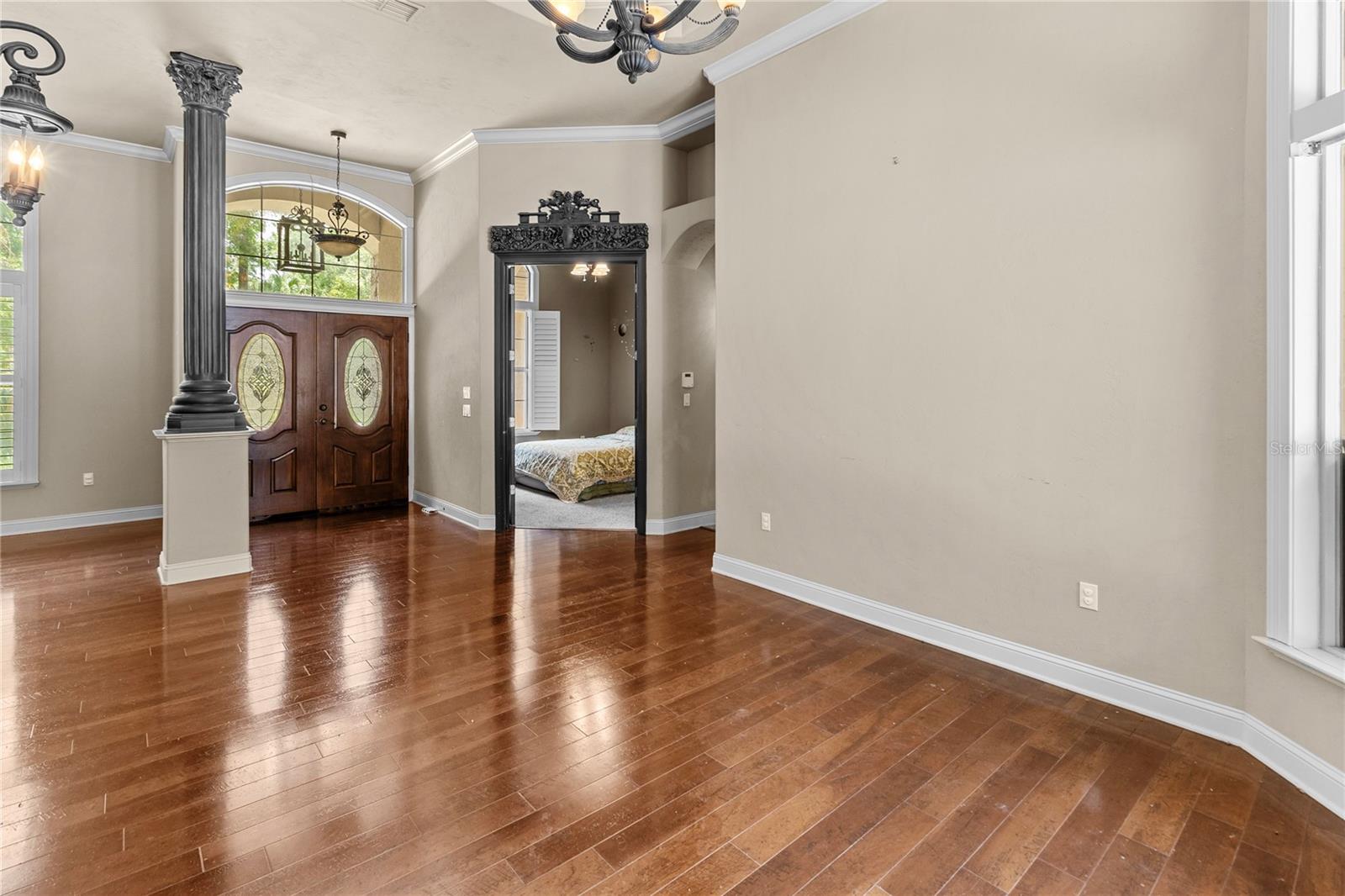 Image 8 of 47 For 9008 17th Avenue