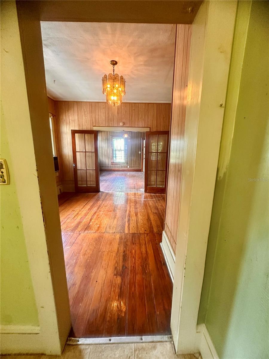 Image 14 of 20 For 724 3rd Street