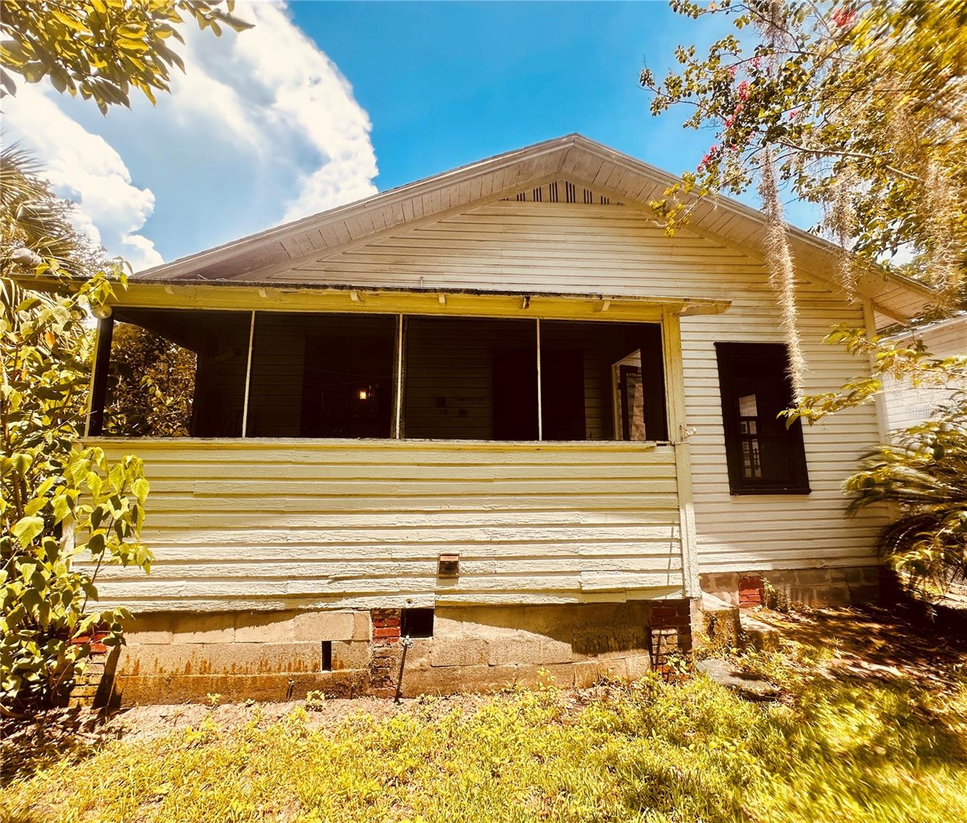 Image 17 of 20 For 724 3rd Street