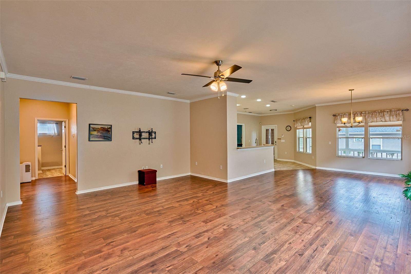 Image 10 of 40 For 9934 21st Avenue