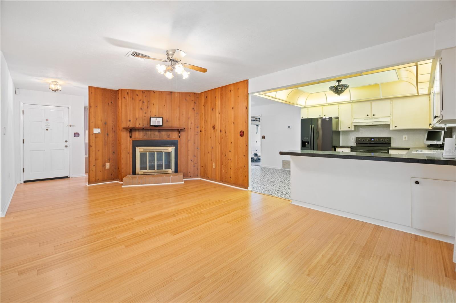 Image 8 of 34 For 4510 31st Avenue