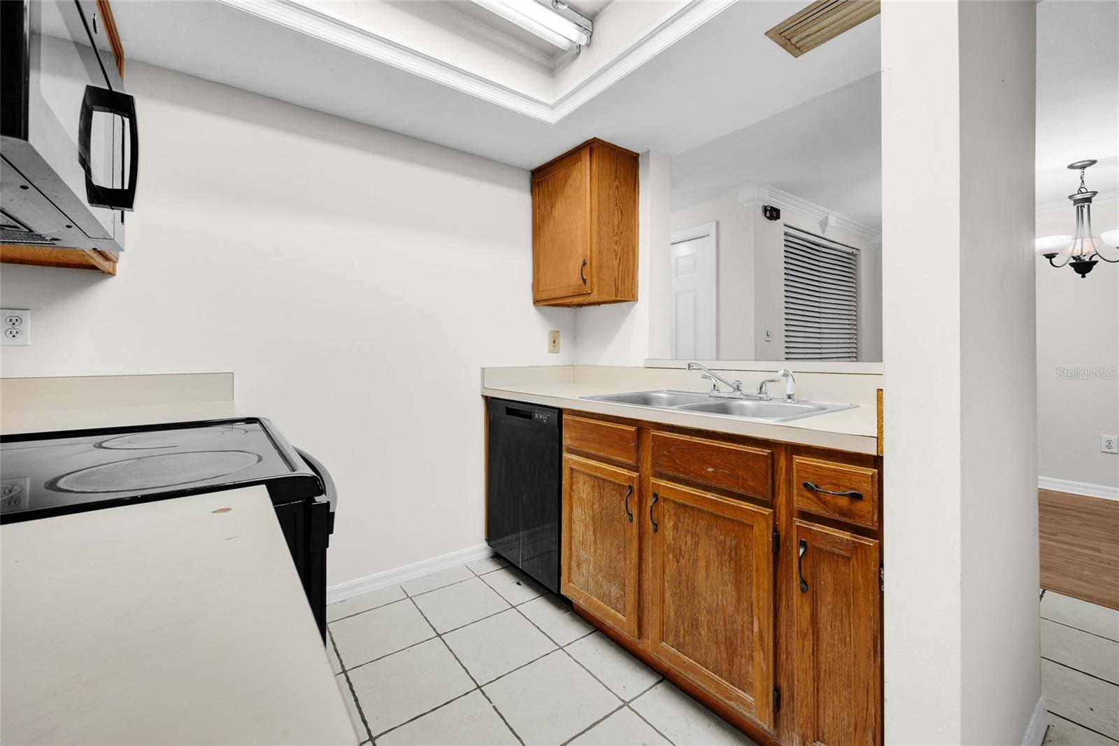 Image 9 of 20 For 924 57th Drive