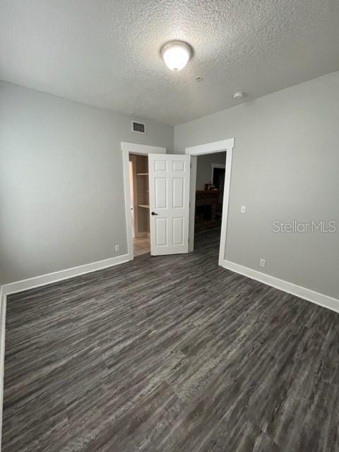Image 11 of 13 For 644 4th Avenue S 1