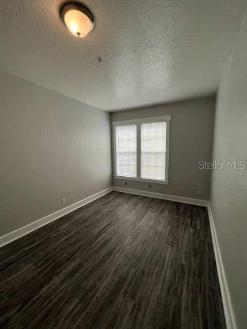 Image 12 of 13 For 644 4th Avenue S 1