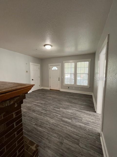 Image 5 of 13 For 644 4th Avenue S 1