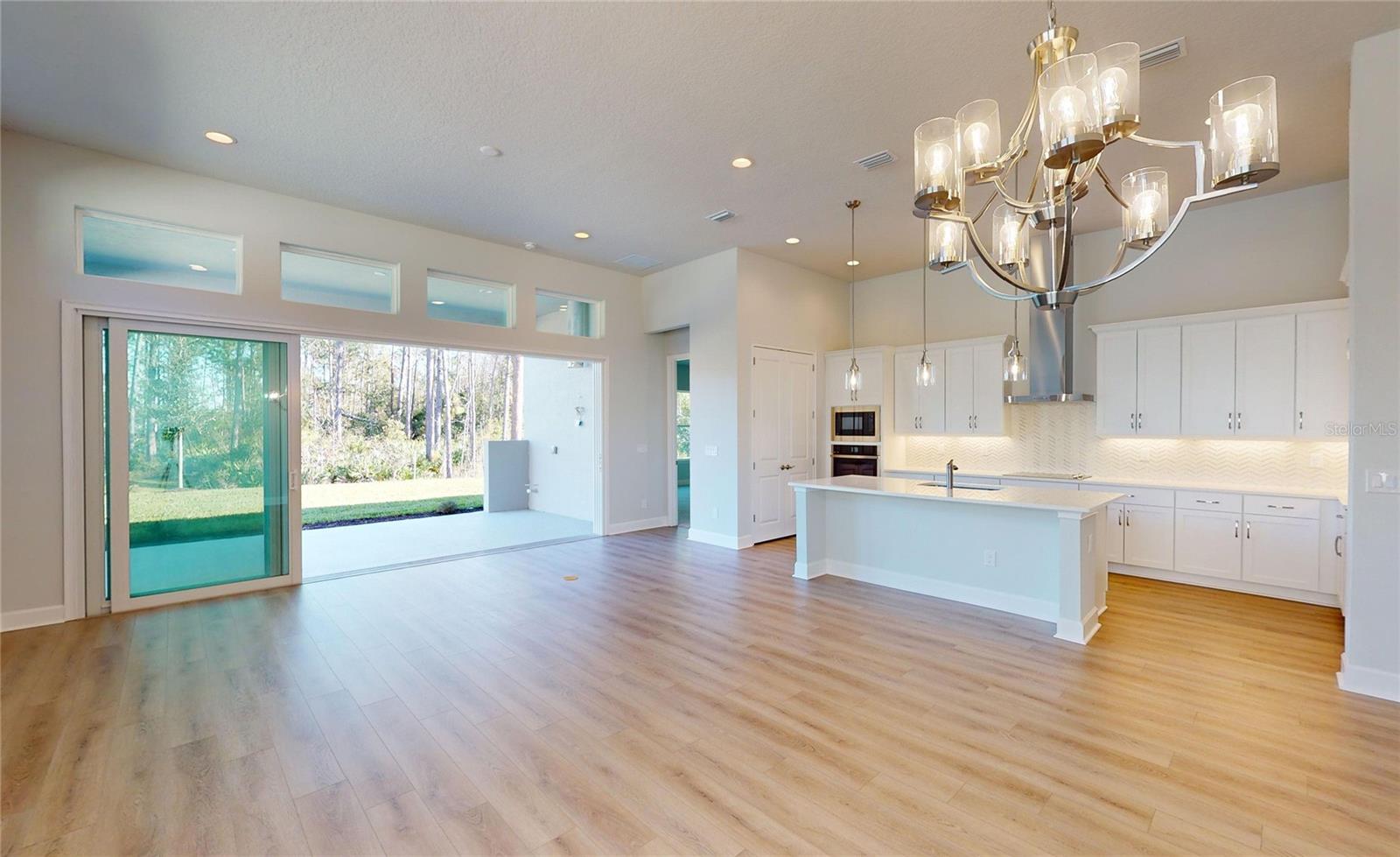 Image 5 of 24 For 6425 Saguaro Court N