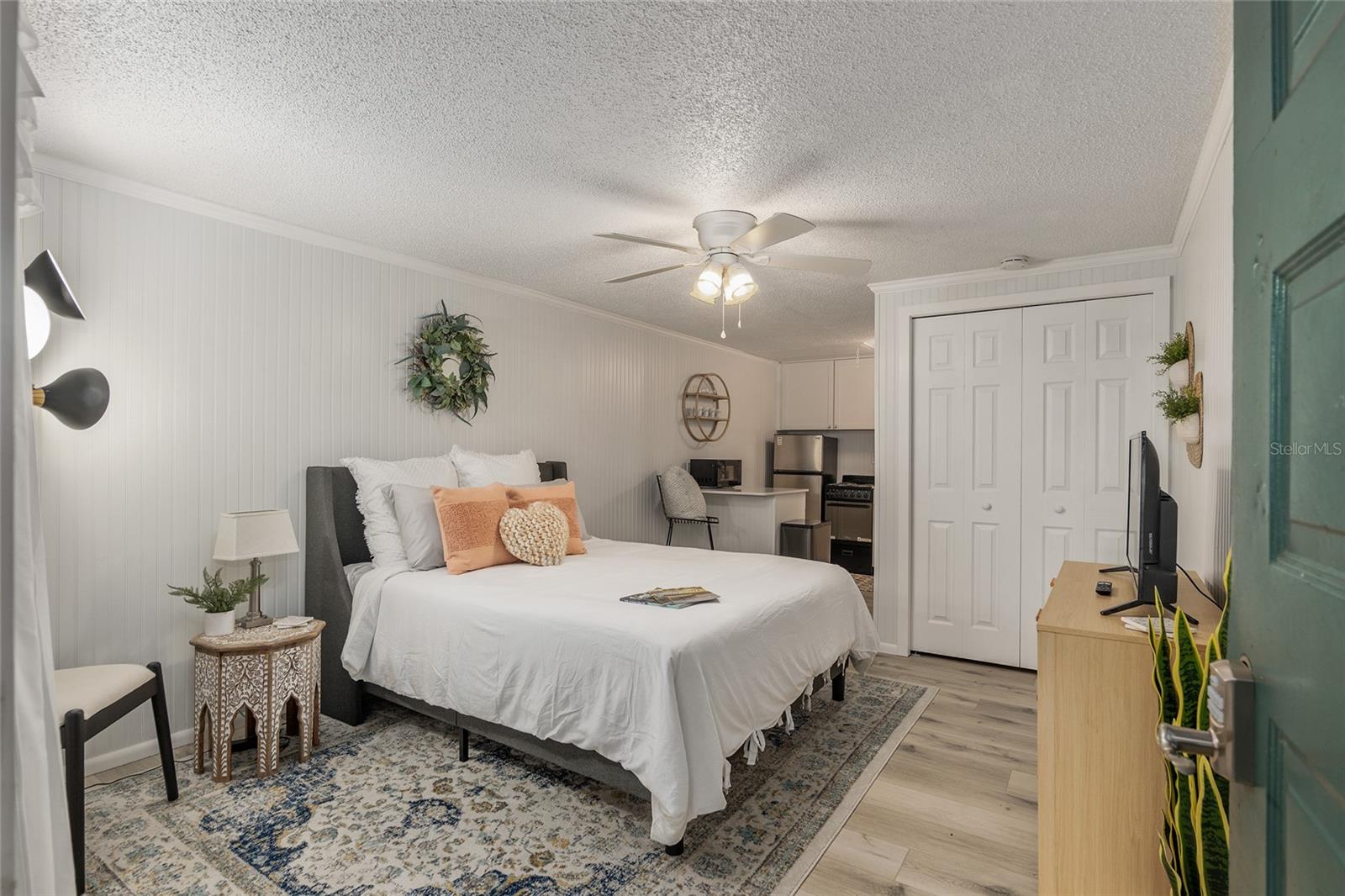 Image 4 of 17 For 2490 14th Drive 21