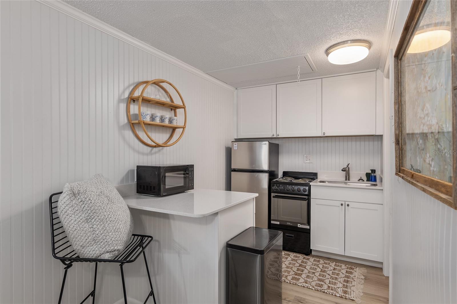 Image 9 of 17 For 2490 14th Drive 21