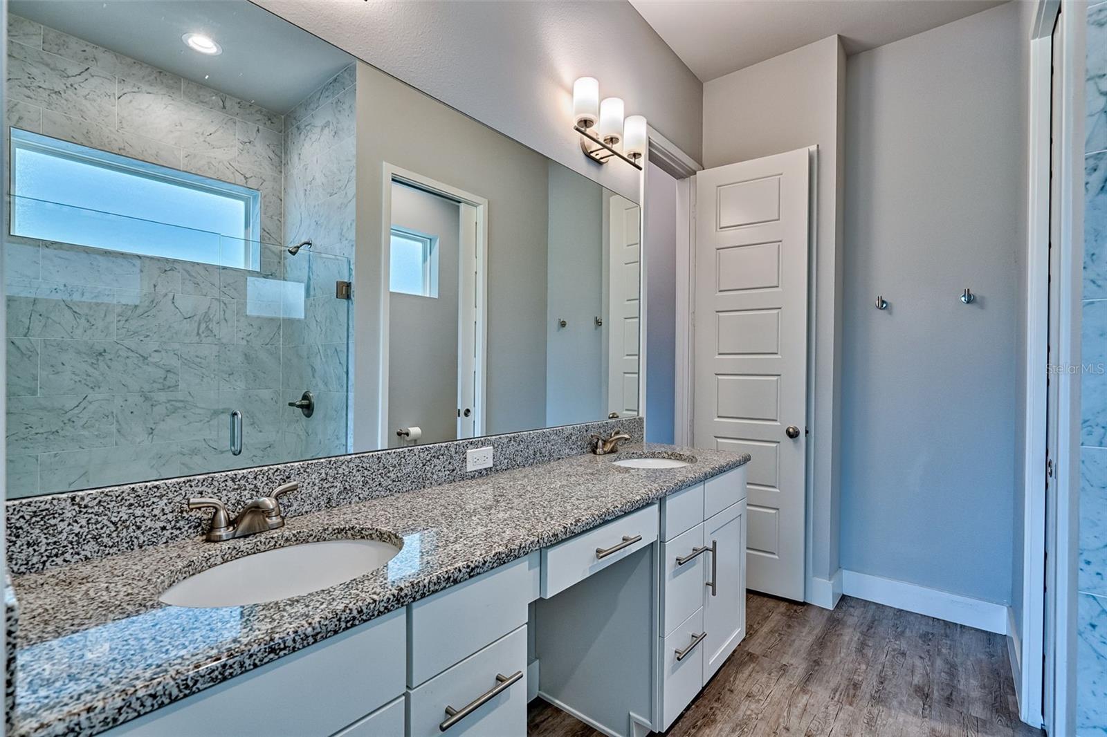 Image 16 of 41 For 6464 77th Street