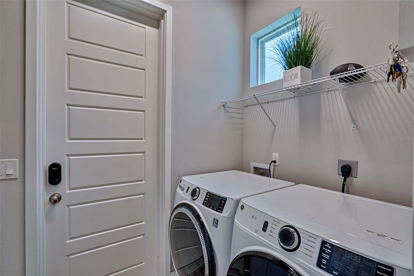 Image 20 of 41 For 6464 77th Street
