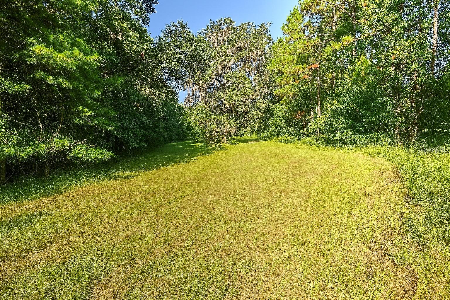 Image 7 of 22 For 13602 218th Lane