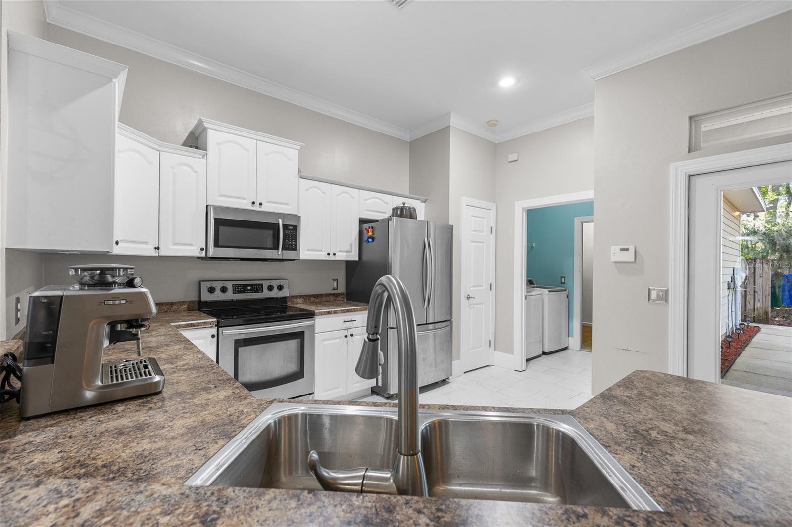 Image 10 of 29 For 16623 167th Place