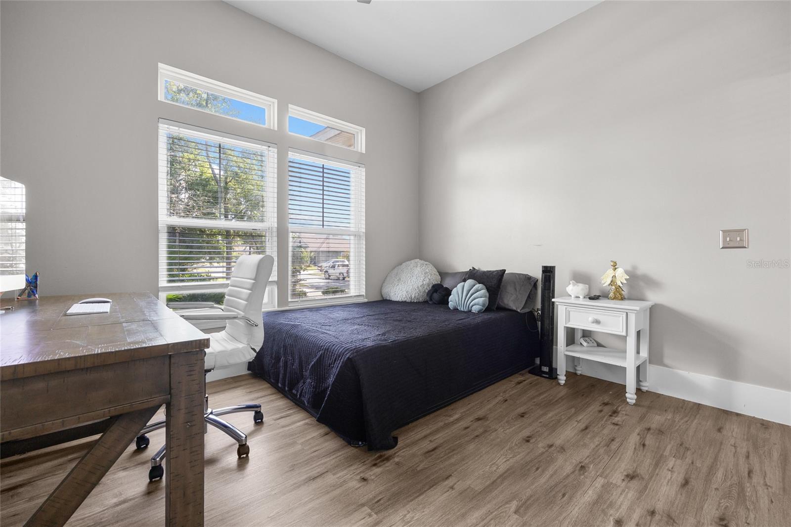 Image 17 of 29 For 16623 167th Place