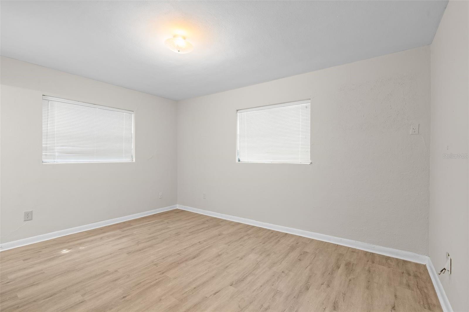 Image 14 of 30 For 3445 8th Avenue