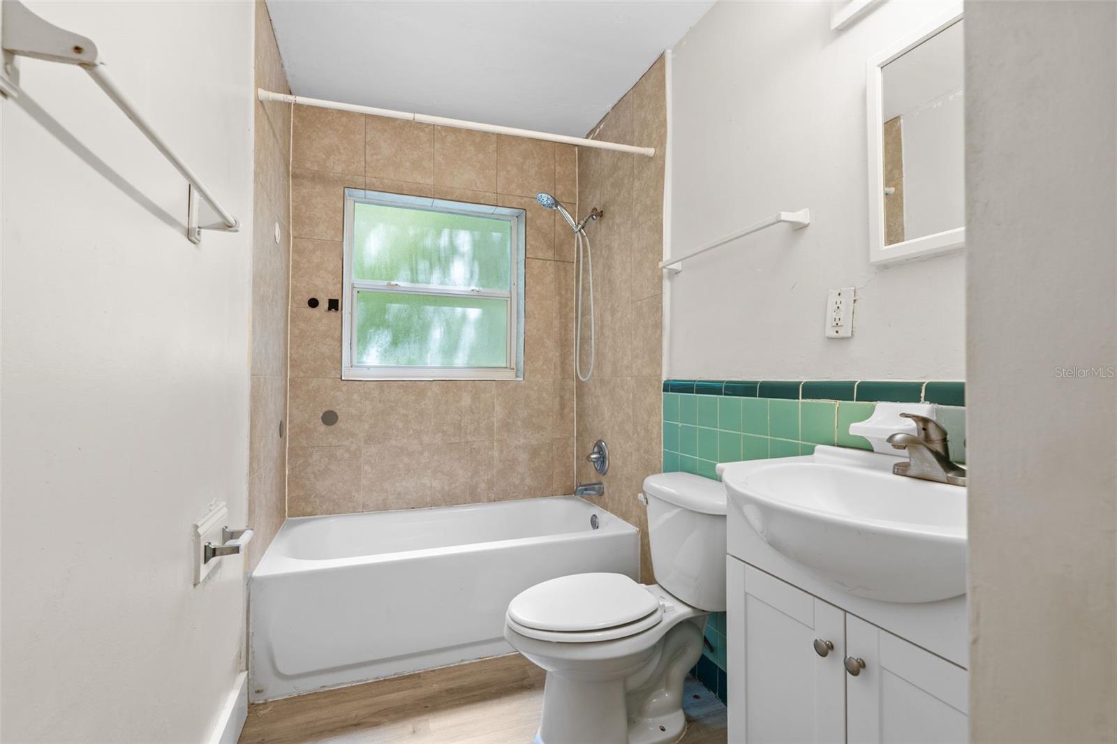 Image 16 of 30 For 3445 8th Avenue