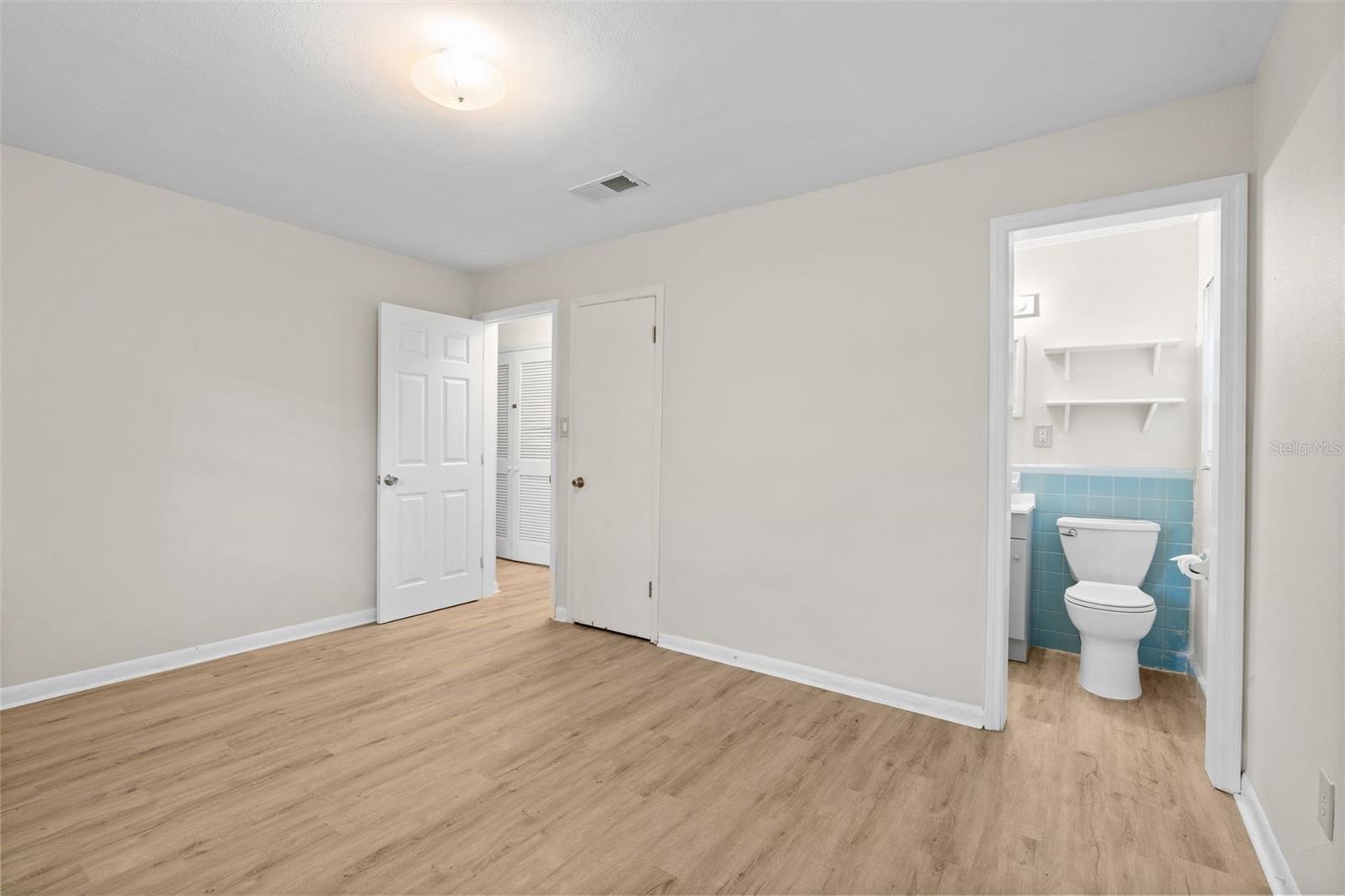 Image 18 of 30 For 3445 8th Avenue