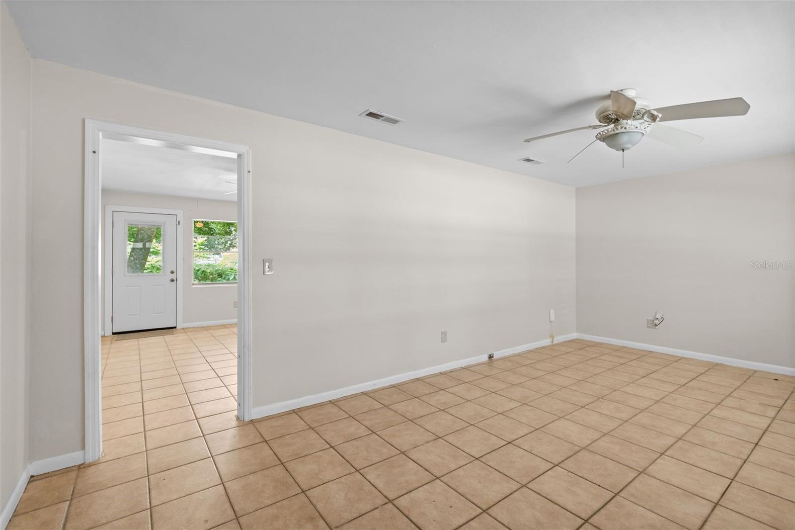 Image 3 of 30 For 3445 8th Avenue