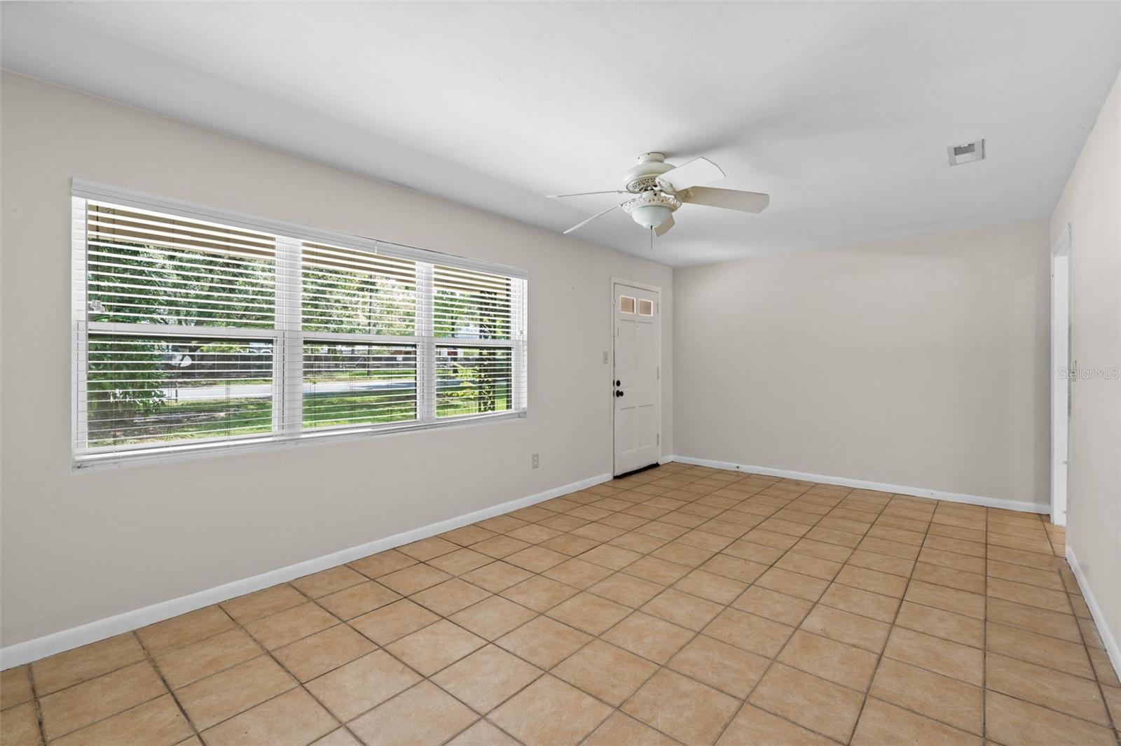 Image 4 of 30 For 3445 8th Avenue