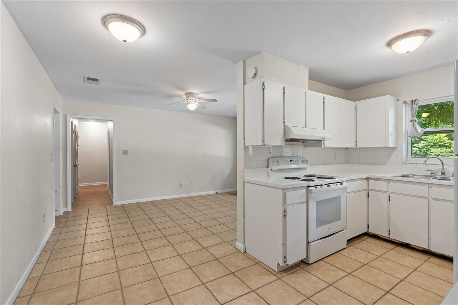 Image 9 of 30 For 3445 8th Avenue