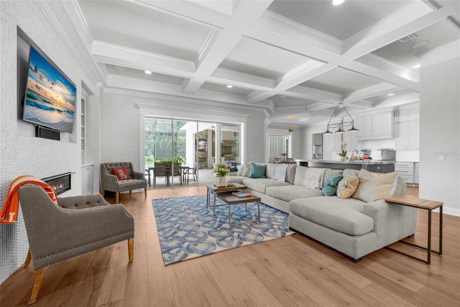 Image 4 of 71 For 11372 30th Avenue