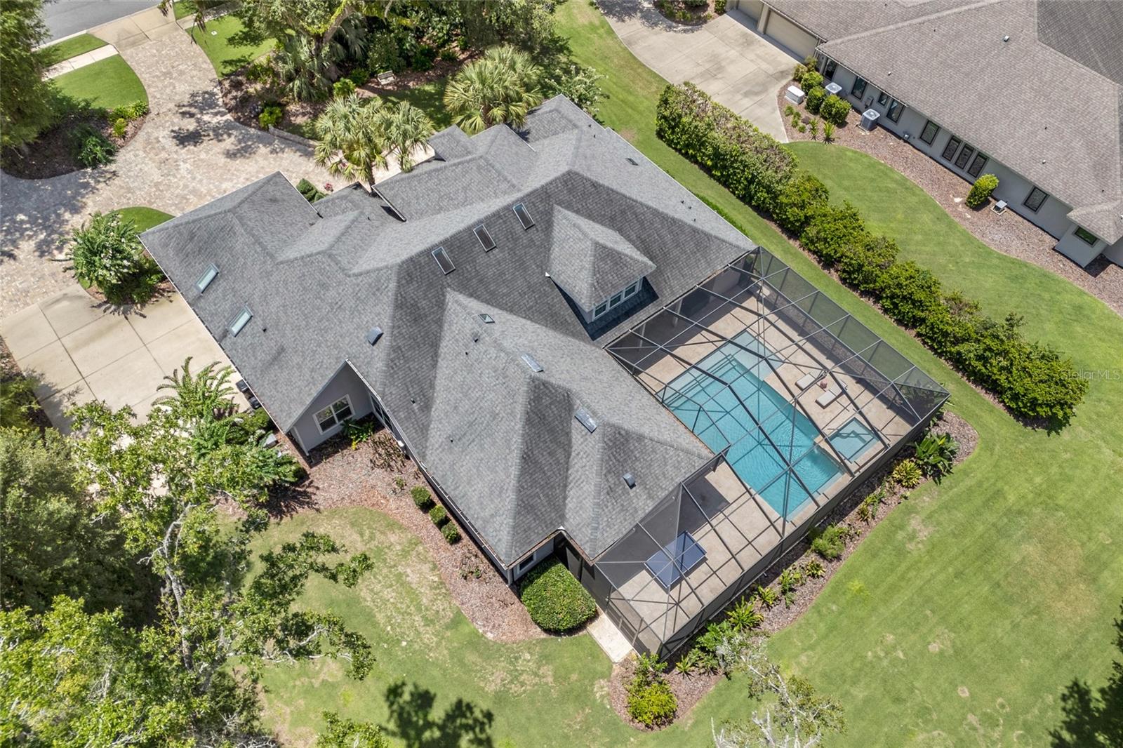 Image 62 of 71 For 11372 30th Avenue