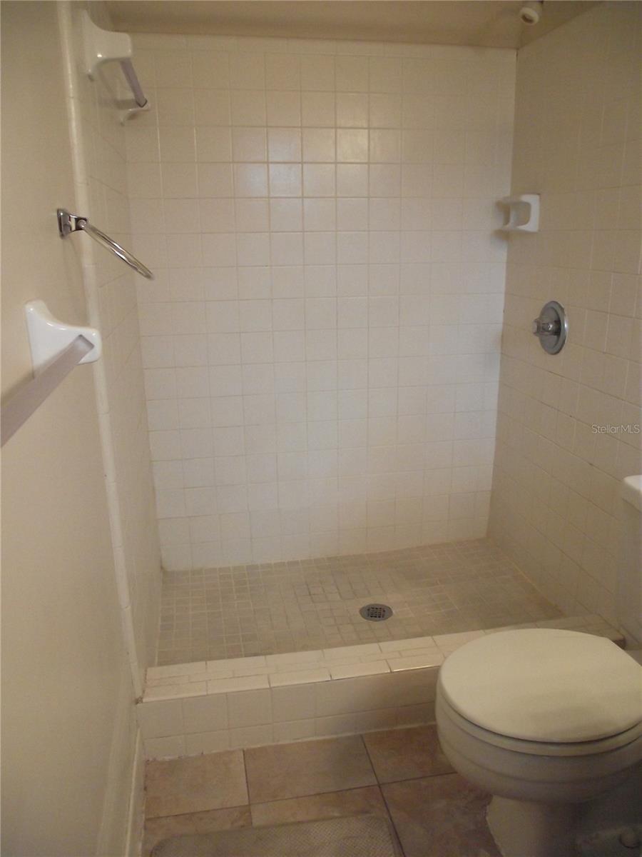 Image 18 of 22 For 3224 48th Place