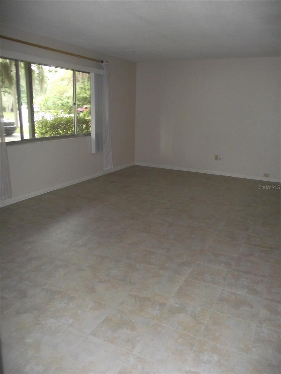 Image 3 of 22 For 3224 48th Place