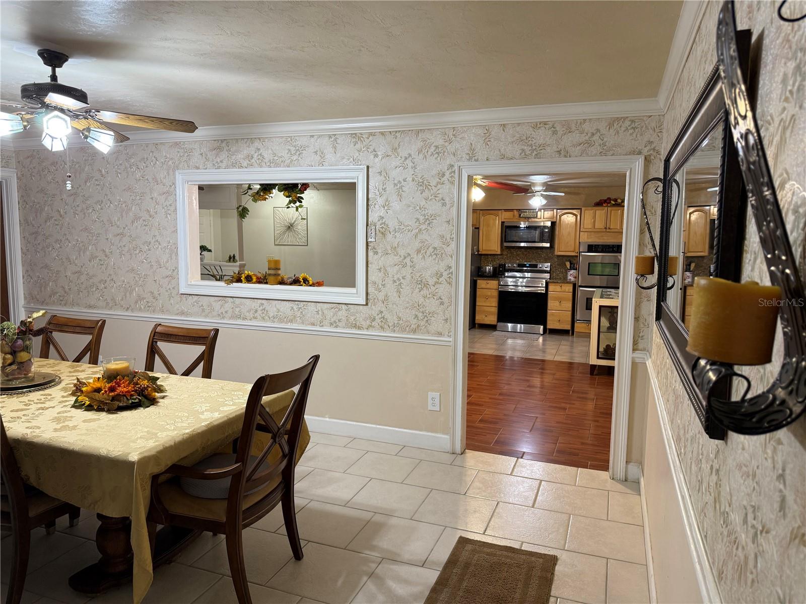Image 11 of 47 For 8421 137th Avenue