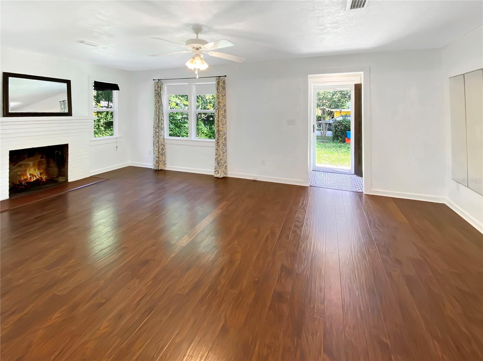 Image 9 of 35 For 824 9th Avenue