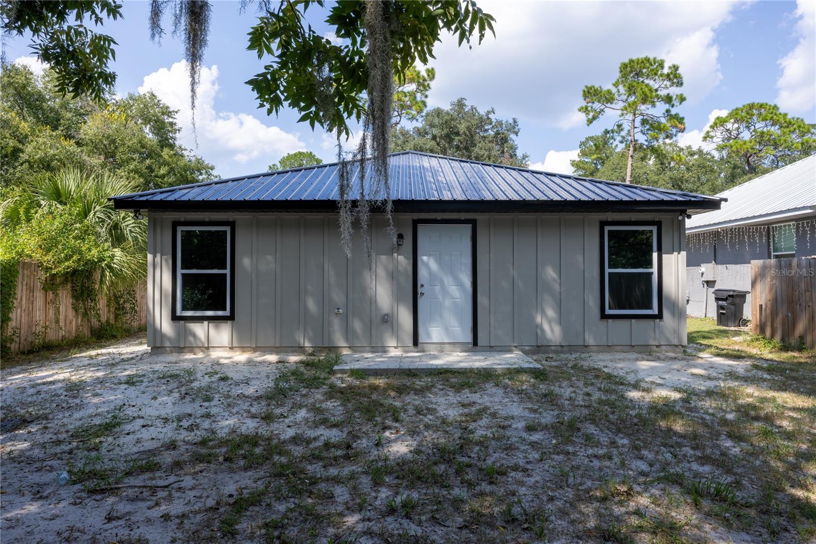 Image 8 of 32 For 1523 1st Avenue