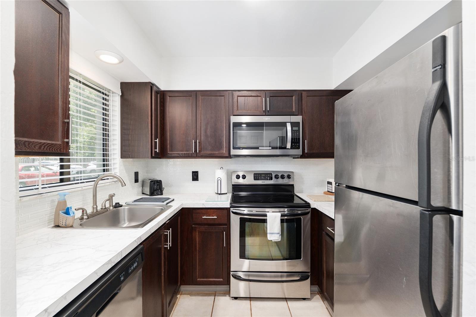 Image 12 of 40 For 3600 19th Avenue 39a