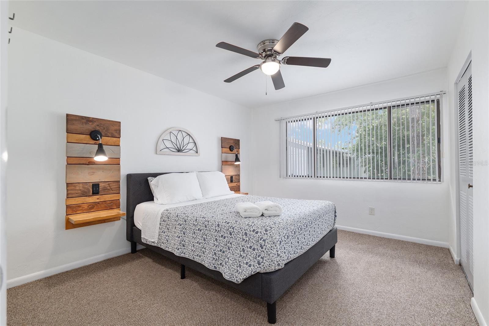 Image 23 of 40 For 3600 19th Avenue 39a