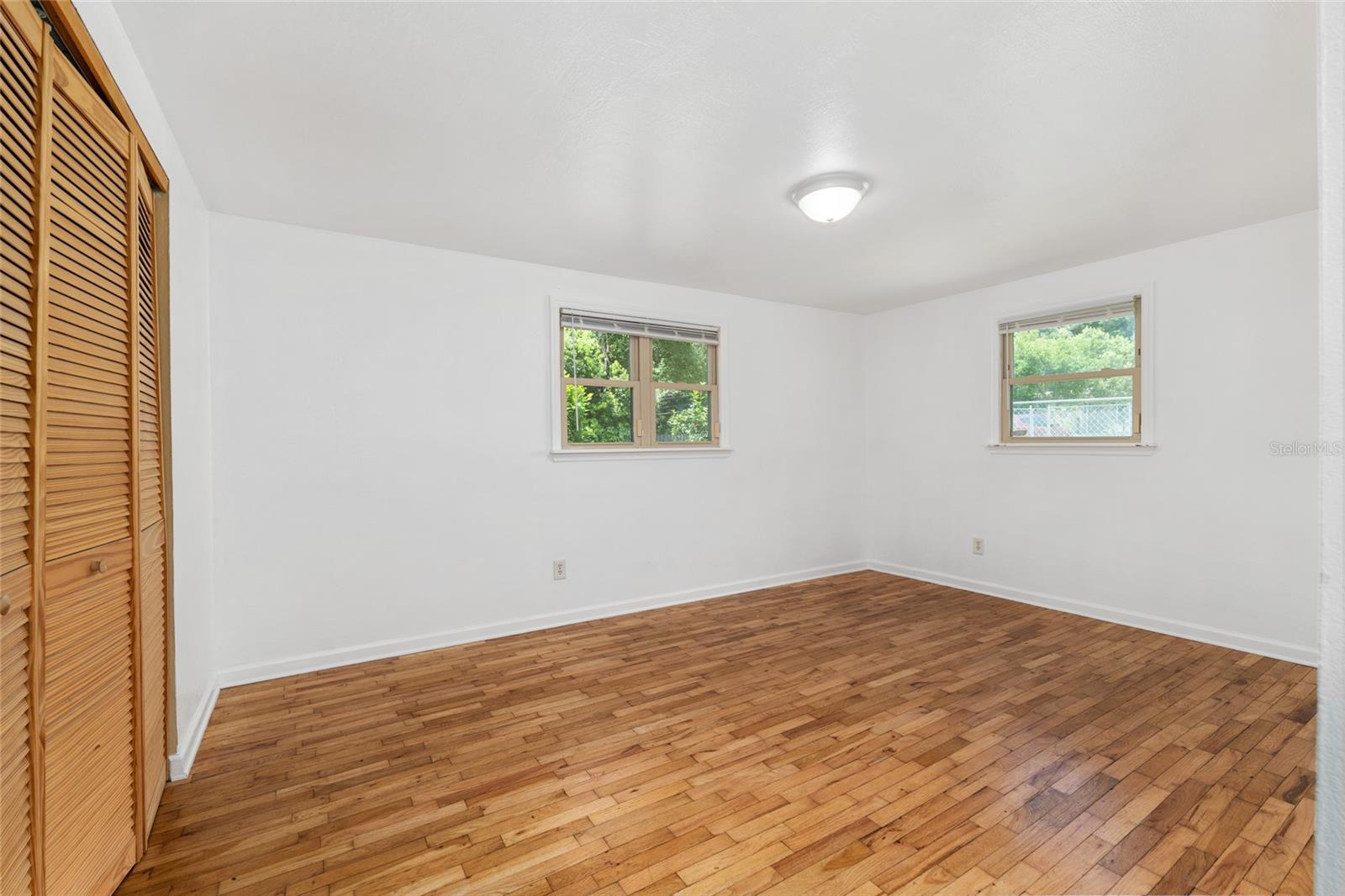 Image 15 of 23 For 5650 189th Street