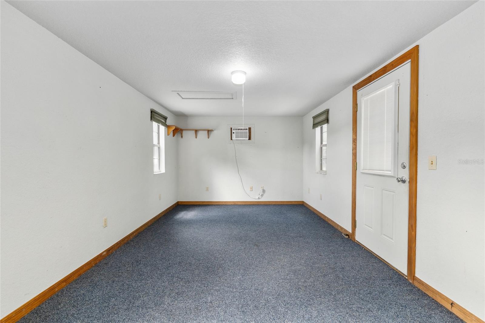 Image 19 of 23 For 5650 189th Street