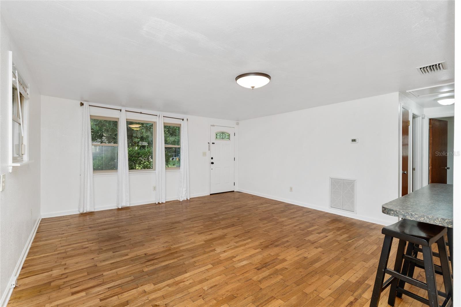 Image 8 of 23 For 5650 189th Street