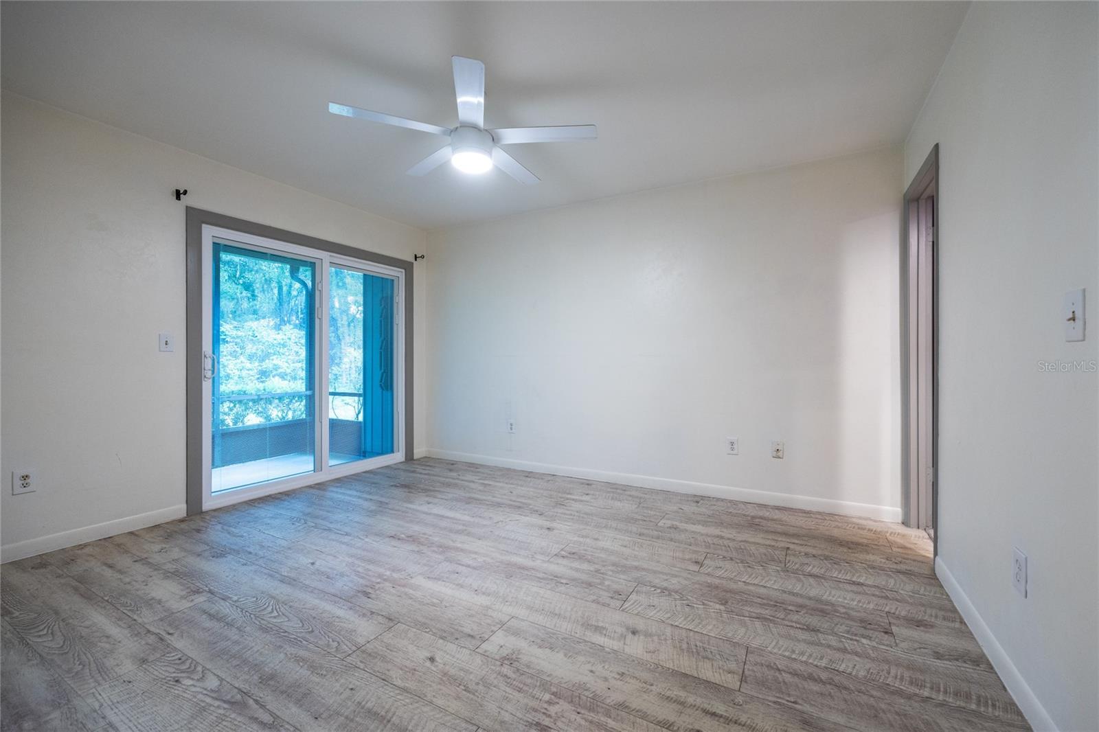Image 17 of 38 For 2732 39th Drive 2732