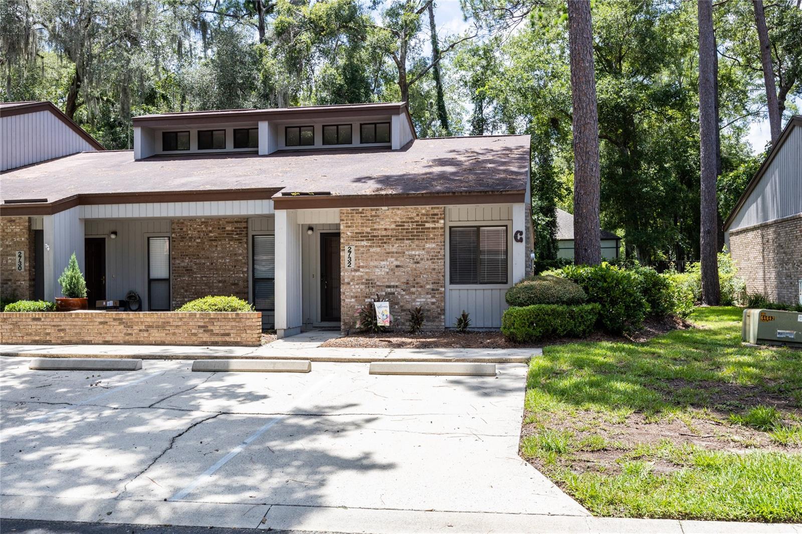 Image 2 of 38 For 2732 39th Drive 2732
