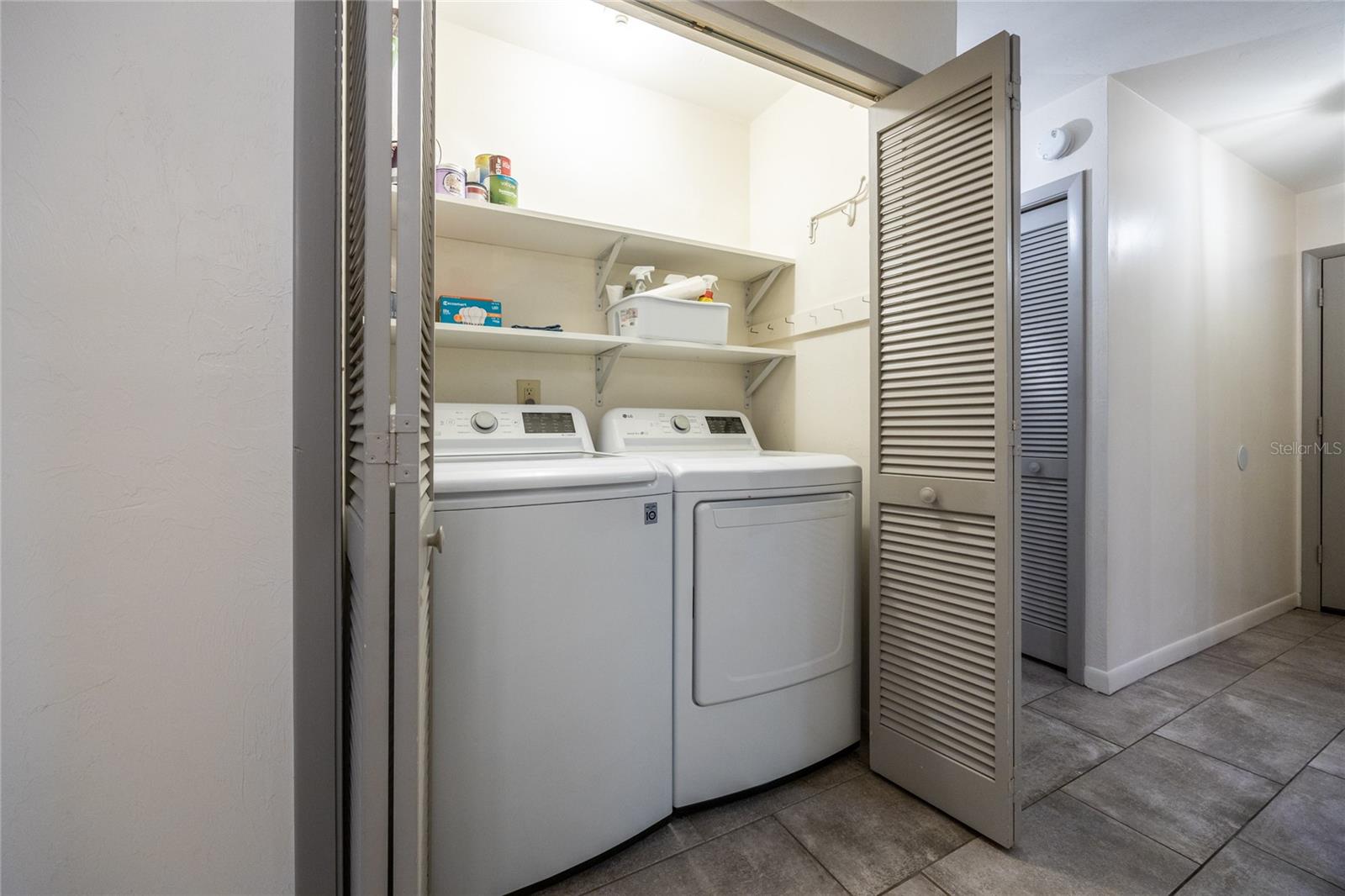 Image 25 of 38 For 2732 39th Drive 2732