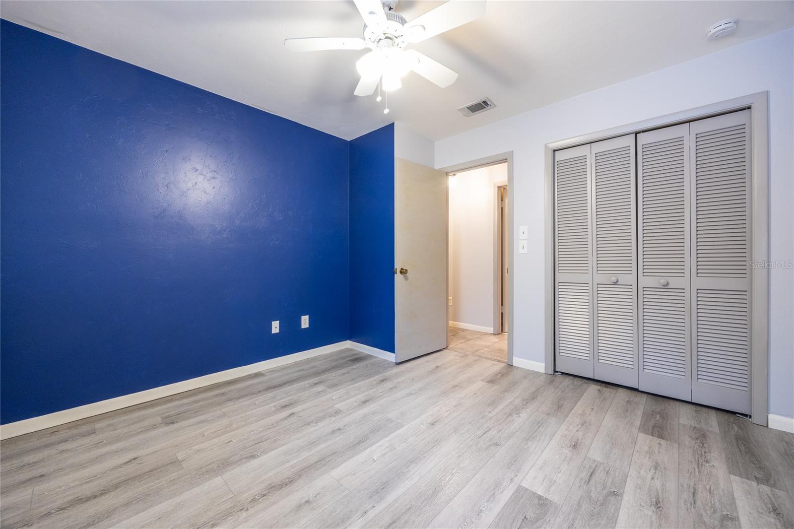 Image 28 of 38 For 2732 39th Drive 2732